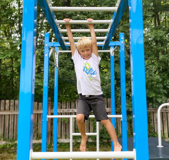 Everything Parents Need to Know About Monkey Bars